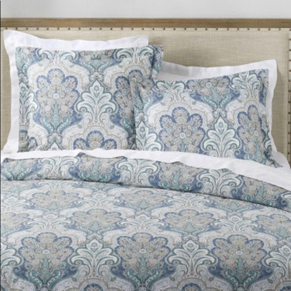 Brand new Pottery Barn Duvet cover I have 2 . - Picture 1 of 4
